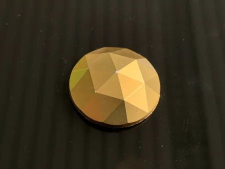 Metallic effect Gold